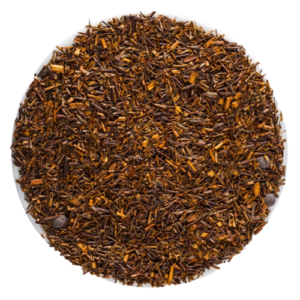 Photo d'un rooibos, présentée sur un fond blanc. Parfait en accompagnement d'un bon petit déjeune ou d'une pause goûter.