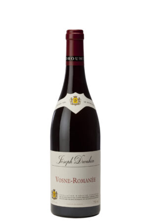 Photo d'une bouteille de vin rouge, présentée sur un fond blanc. Parfait en accompagnement d'un apéritif.