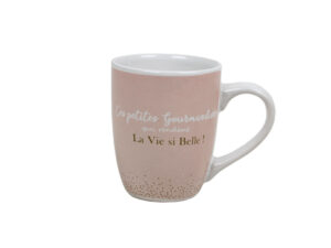Photo d'un mug, présentée sur un fond blanc.