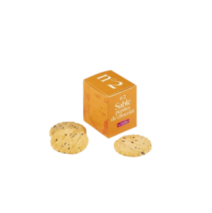 Photo d'un paquet de biscuit, présentée sur un fond blanc.