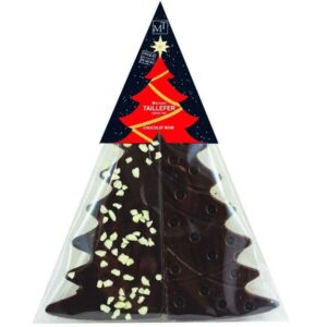 Photo d'une tablette de chocolat, présentée sur un fond blanc.
