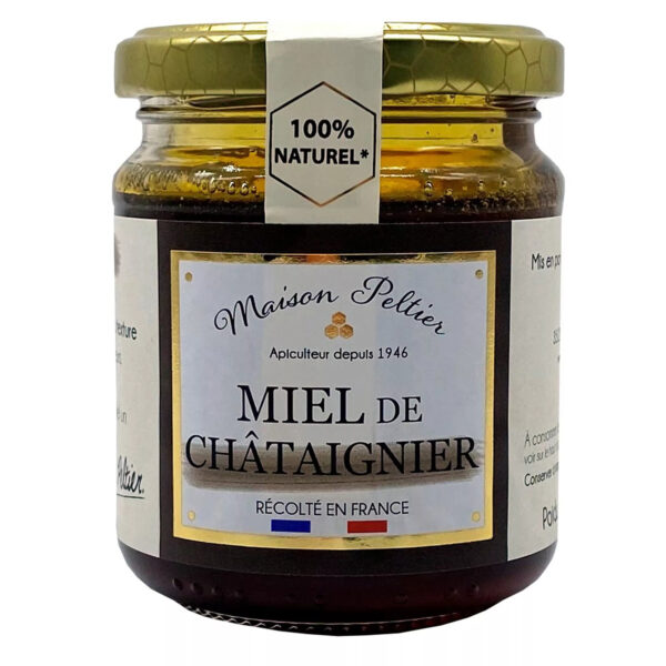 Photo d'un pot de miel, présentée sur un fond blanc.