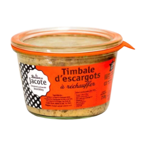 Photo d'une timbale, présentée sur un fond blanc.