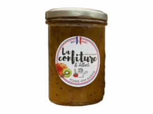 Photo d'une confiture, présentée sur un fond blanc. Parfait en accompagnement d'un bon petit déjeuner.