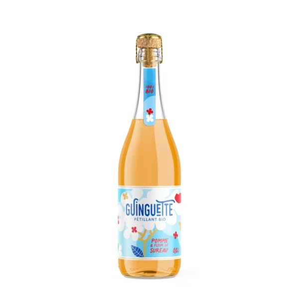 Photo d'une bouteille de soda, présentée sur un fond blanc.