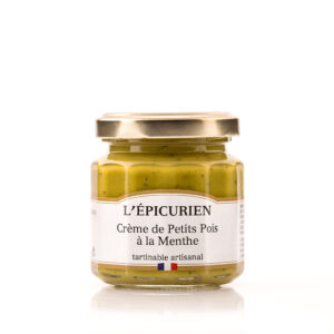 Photo d'un paquet d'une terrine, présentée sur un fond blanc.