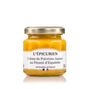 Photo d'un paquet d'une terrine, présentée sur un fond blanc.