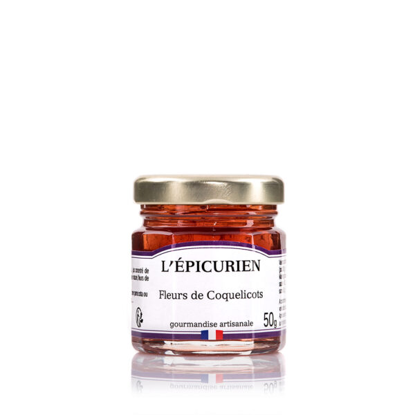 Photo d'une confiture, présentée sur un fond blanc.