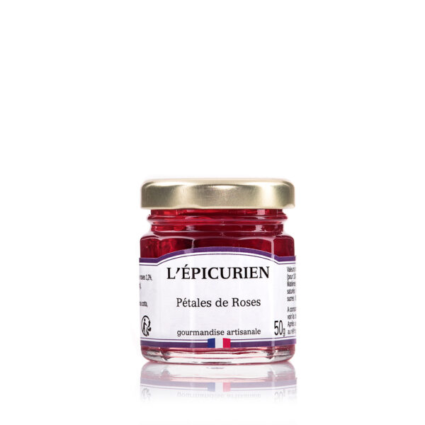 Photo d'une confiture, présentée sur un fond blanc.