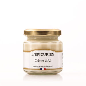 Photo d'un confit, présenté sur un fond blanc. Parfait en accompagnement d'un foie gras.