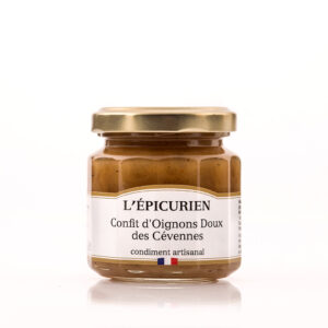 Photo d'un confit, présenté sur un fond blanc. Parfait en accompagnement d'un foie gras.