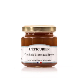 Photo d'un confit, présenté sur un fond blanc.