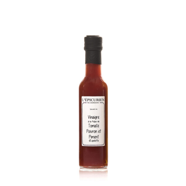 Photo d'un vinaigre, présentée sur un fond blanc. Parfait en accompagnement d'un plat.