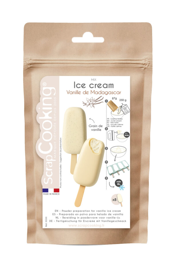 Photo d'une préparation pour glace vanille, dans un sac kraft, présenté sur un fond blanc.