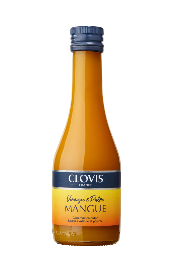 Photo d'un vinaigre, présentée sur un fond blanc. Parfait en accompagnement d'un plat.